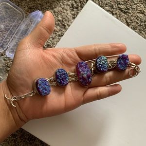 NWOT Titanium Druzy Adjustable Bracelet Iridescent Purple & Blue Jewelry
